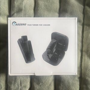 Cadzerd Black Page Turner for E-Reader